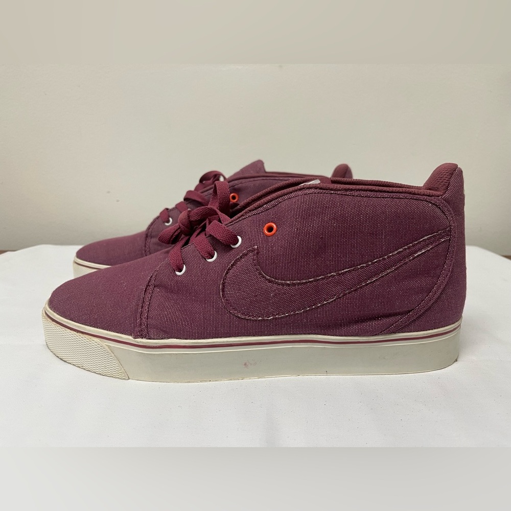 Men's Nike Toki ND